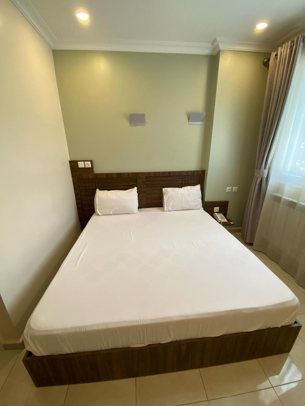 Hotel Borsa Saint-Arnaud Eksteriør billede